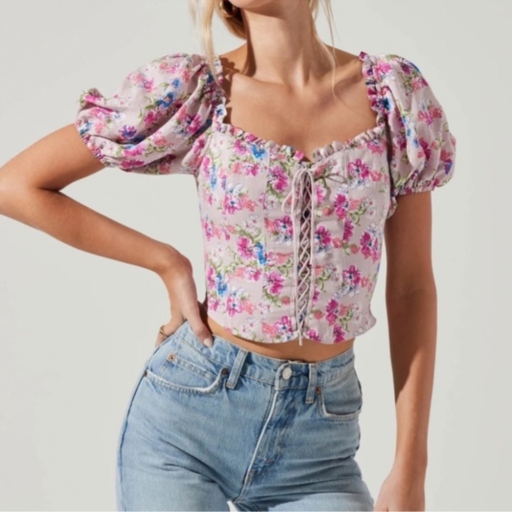 Astr Pink Floral Puff-Sleeve Corset Crop Top